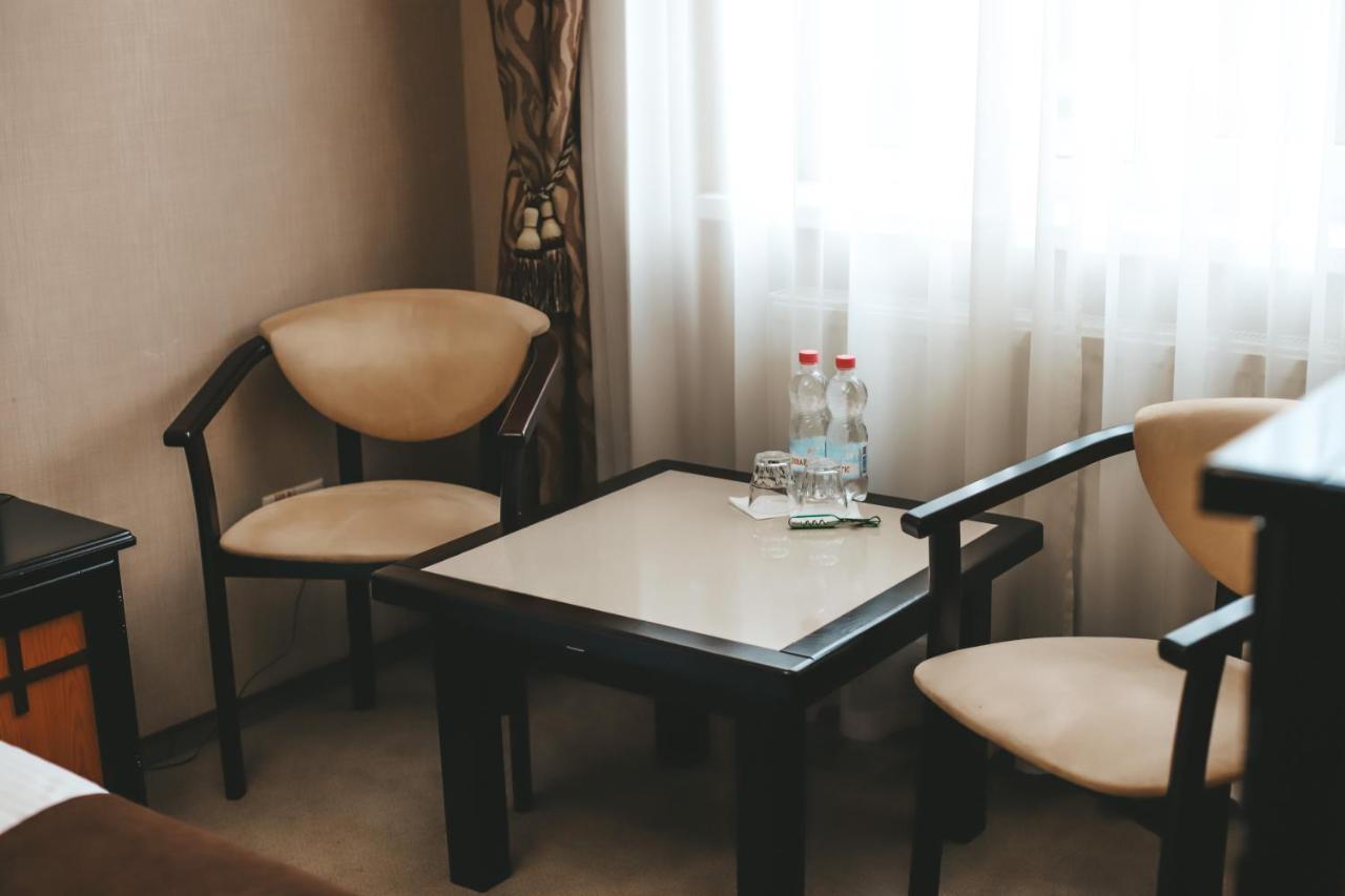 Georg Palace Hotel Chernivtsi Εξωτερικό φωτογραφία